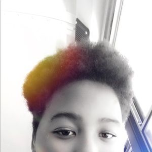 Meet your Posher, Tracy